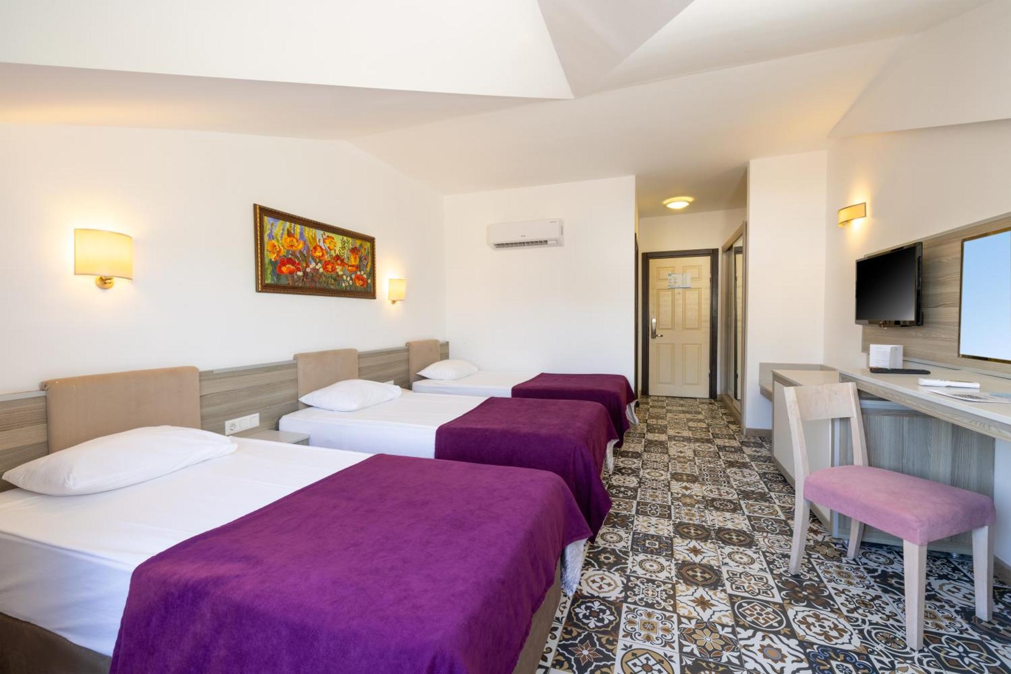 Crystal Aura Beach Resort & Spa Kemer Kültér fotó