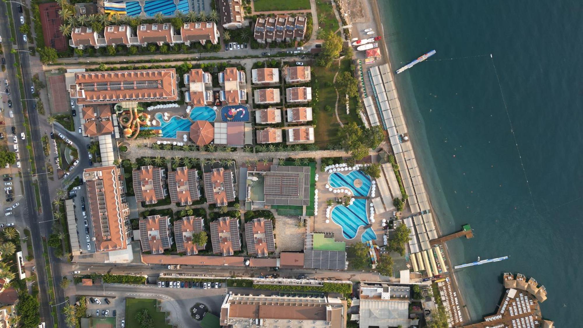 Crystal Aura Beach Resort & Spa Kemer Kültér fotó