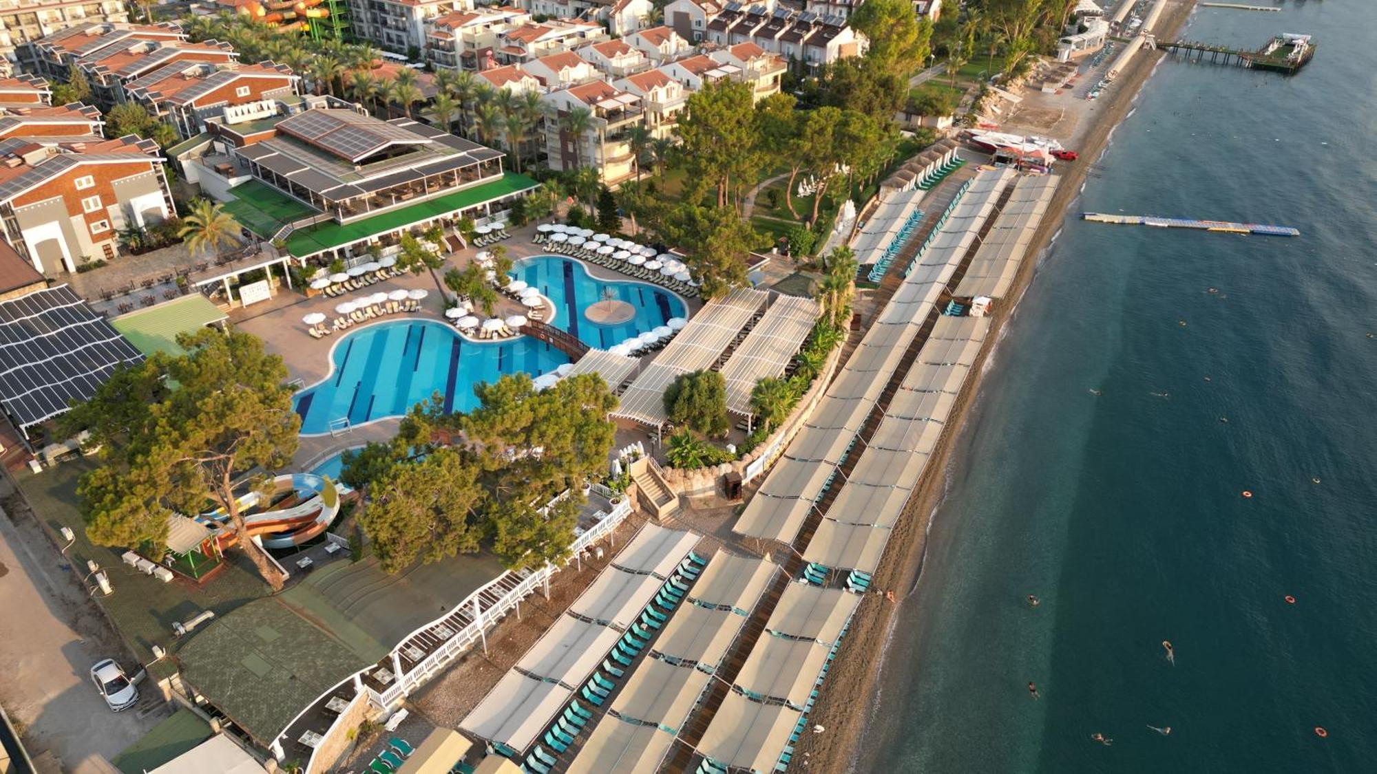 Crystal Aura Beach Resort & Spa Kemer Kültér fotó