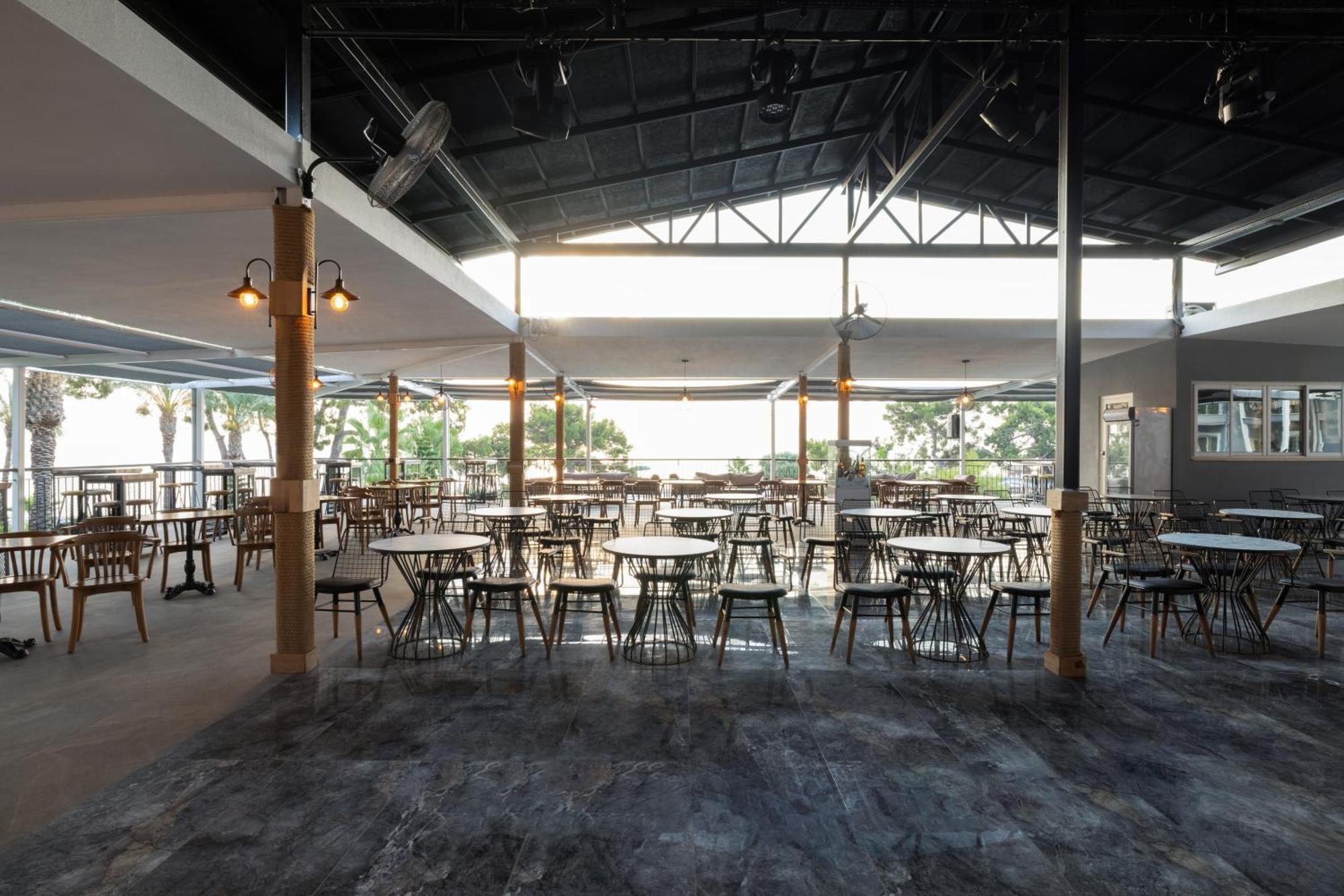 Crystal Aura Beach Resort & Spa Kemer Kültér fotó